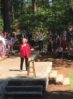 HillaryatDartmouth