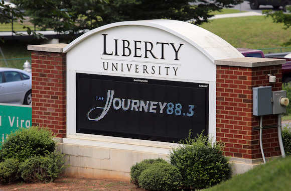 Some students skeptical, others support feds' $14M fine against Liberty University - Vimarsana News