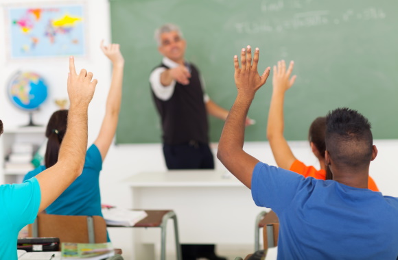 Educators must remain neutral while teaching political topics, high school teacher says