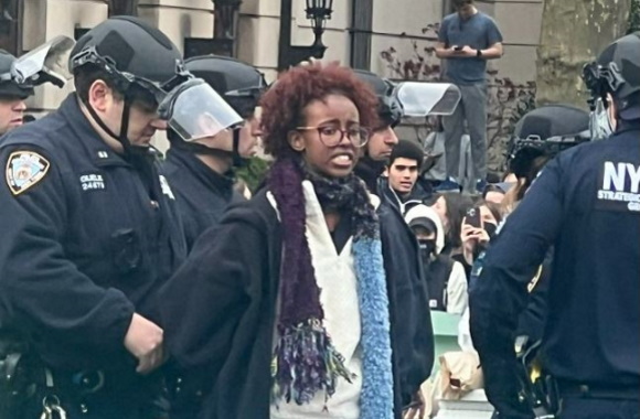 Riot-geared police haul away 100 pro-Palestinian protesters at Columbia, Ilhan Omar's daughter suspended - Vimarsana News