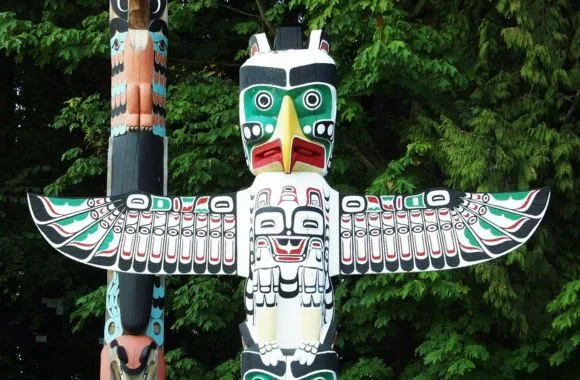 Some California colleges still ban showing Native American cultural items in class