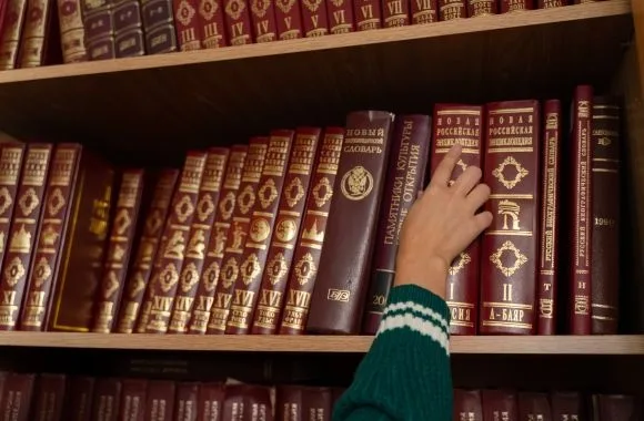 Obama-era rule could be driving students away from physical books