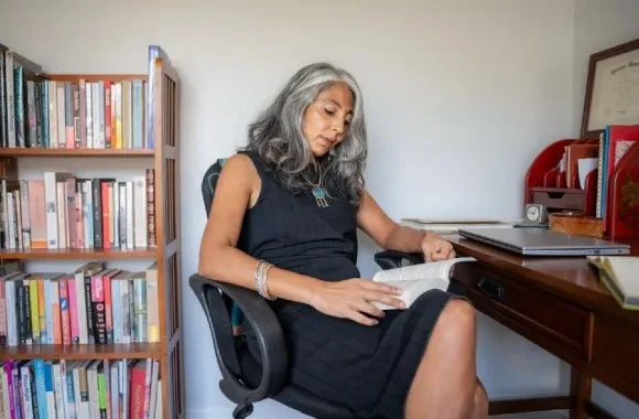 Scholars, free speech advocates back Florida professor fired for ‘offensive’ assignment