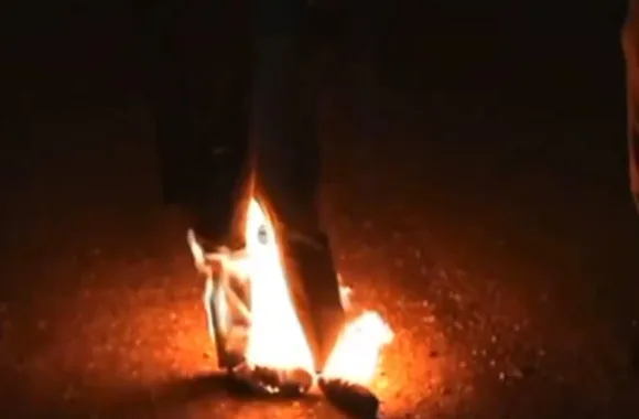 Swarthmore Students for Justice in Palestine posts video of Israeli soldier effigy being set on fire